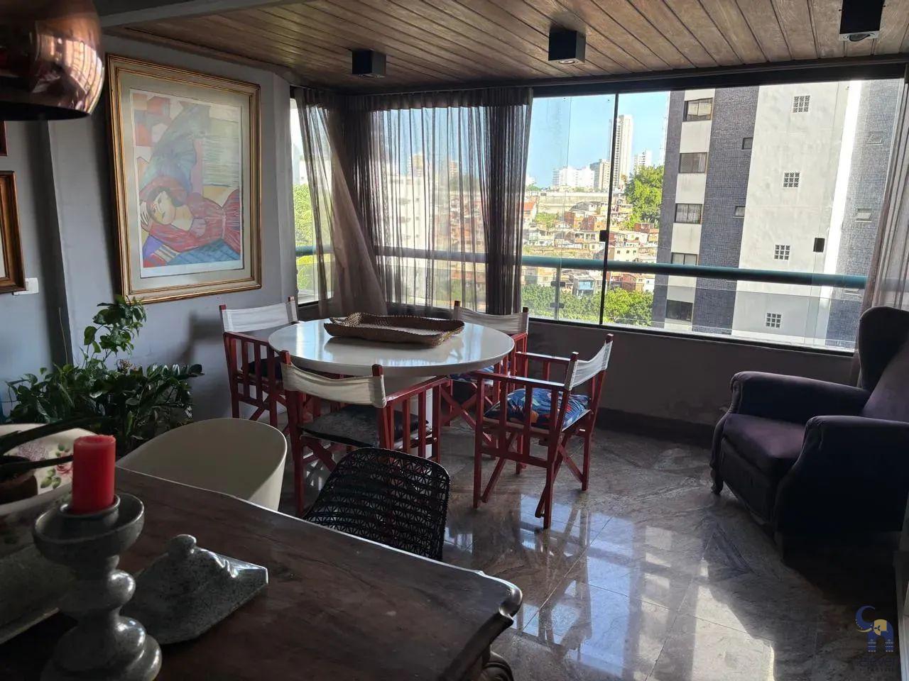 Apartamento à venda com 3 quartos, 170m² - Foto 4