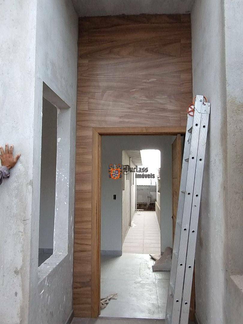 Casa à venda com 3 quartos, 105m² - Foto 5