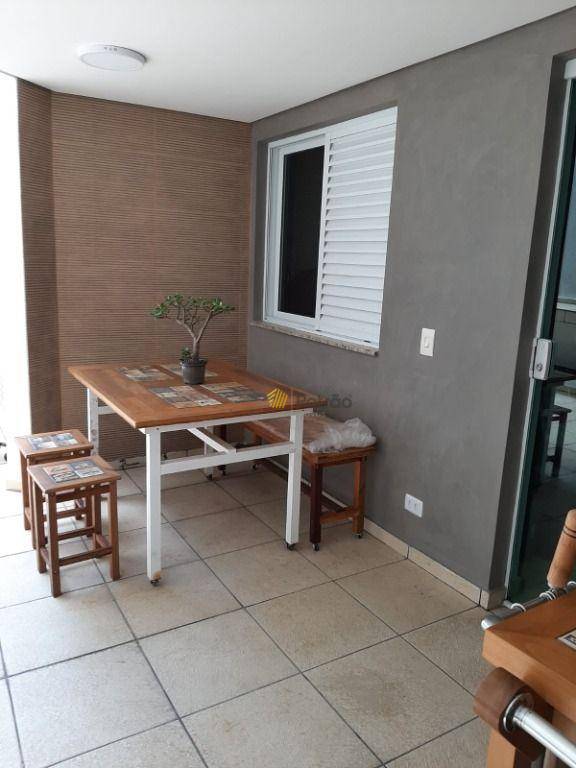 Apartamento à venda com 3 quartos, 153m² - Foto 19