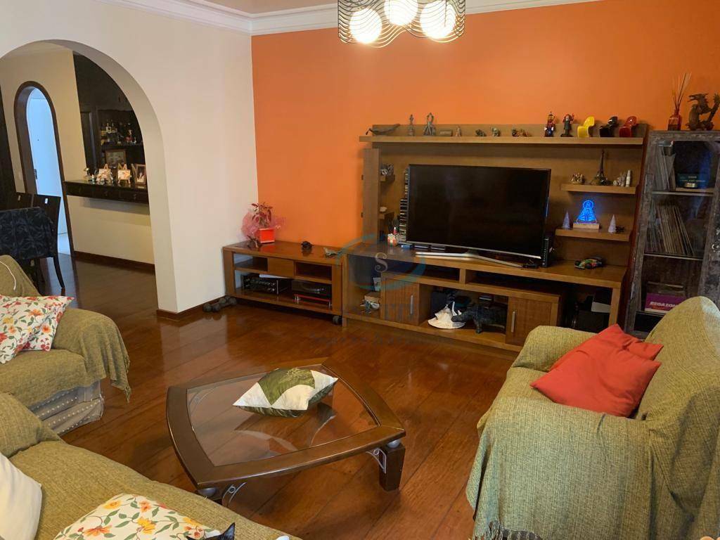 Apartamento à venda com 3 quartos, 192m² - Foto 2