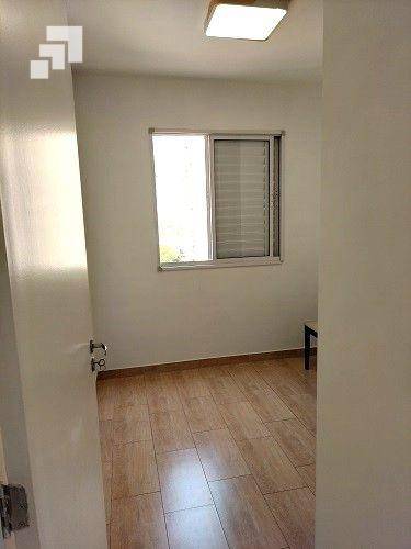 Apartamento para alugar com 2 quartos, 48m² - Foto 12