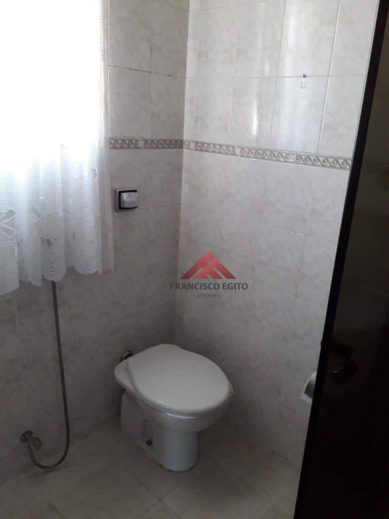 Apartamento à venda com 2 quartos, 70m² - Foto 9