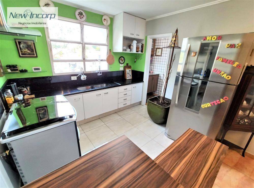 Apartamento à venda com 3 quartos, 132m² - Foto 2