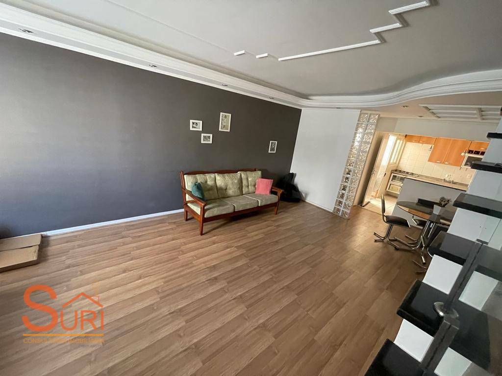 Casa à venda com 3 quartos, 120m² - Foto 2