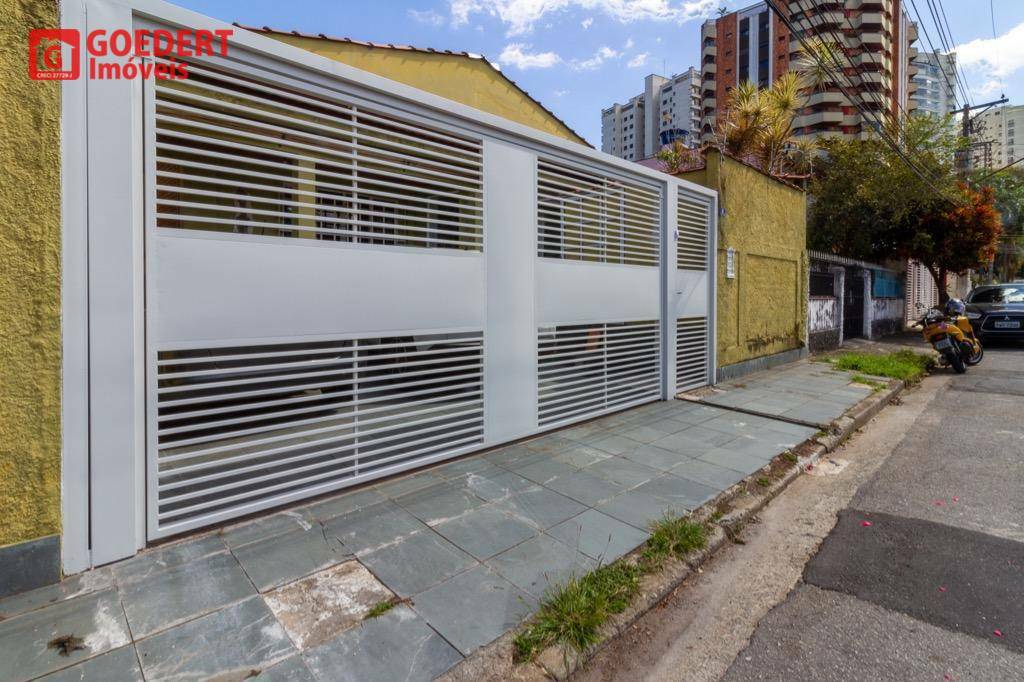 Casa à venda com 3 quartos, 150m² - Foto 1