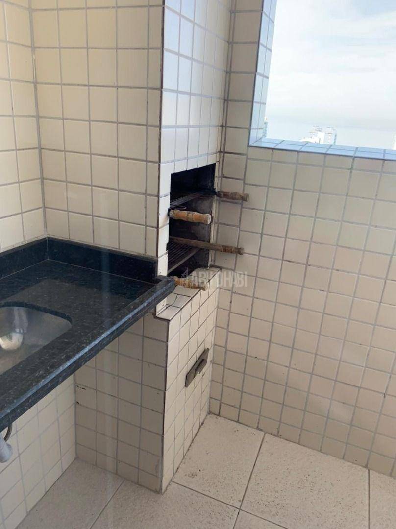 Apartamento à venda com 3 quartos, 116m² - Foto 19