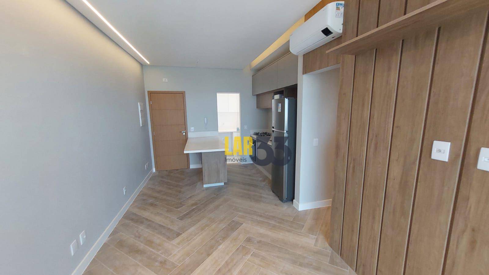 Apartamento à venda com 2 quartos, 70m² - Foto 11