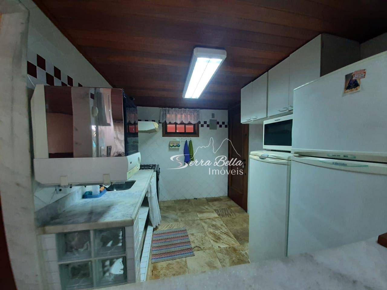 Casa à venda com 3 quartos, 141m² - Foto 11