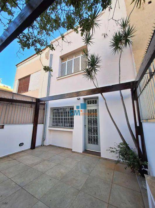 Casa para alugar com 4 quartos, 185m² - Foto 14