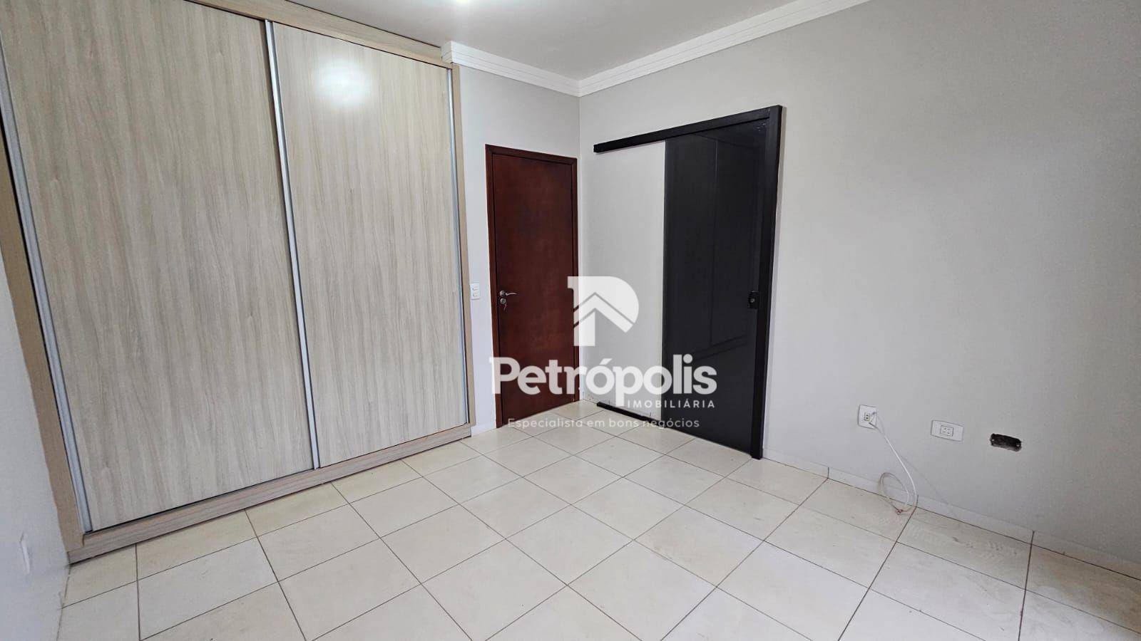 Sobrado à venda com 5 quartos, 260m² - Foto 17