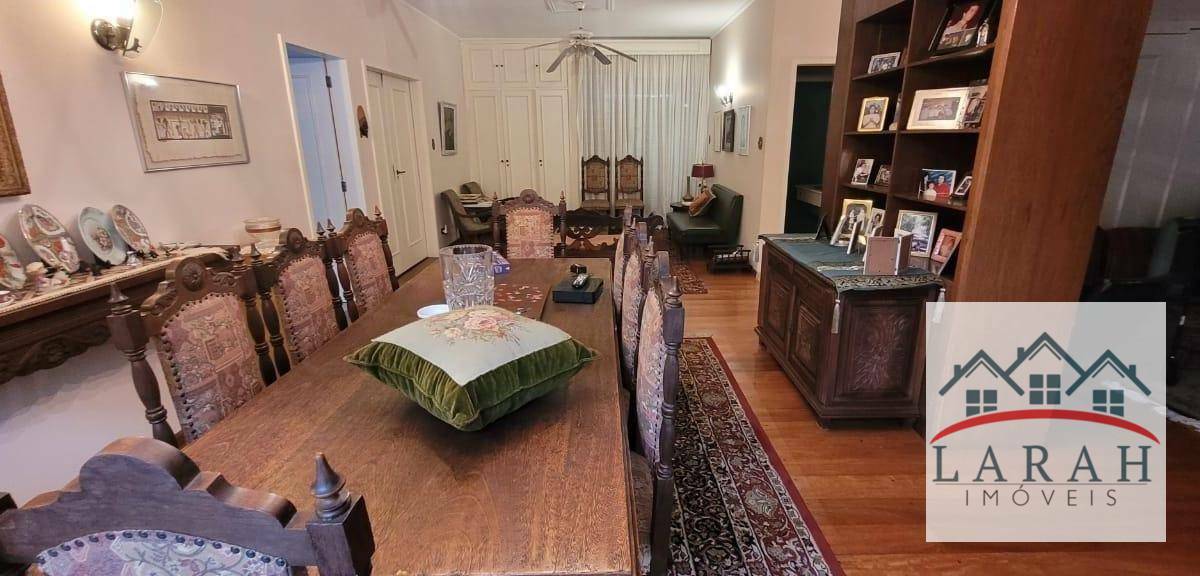 Casa à venda com 3 quartos, 300m² - Foto 2