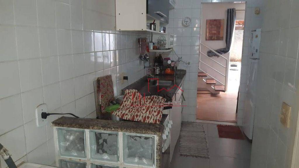 Casa de Condomínio à venda com 2 quartos, 70m² - Foto 9