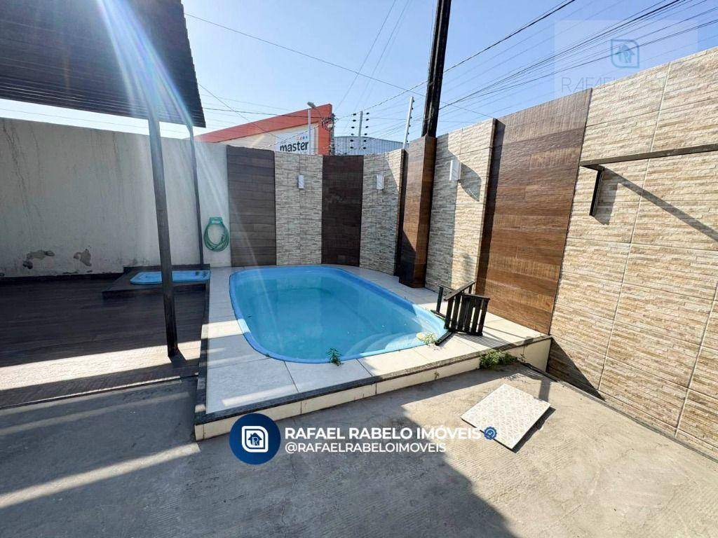 Casa, 4 quartos, 216 m² - Foto 2