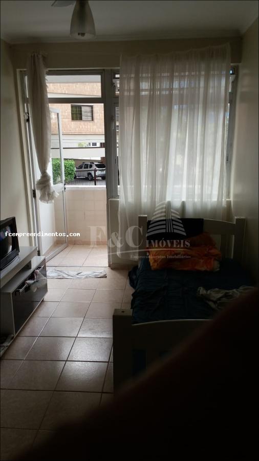 Apartamento à venda com 1 quarto, 76m² - Foto 25