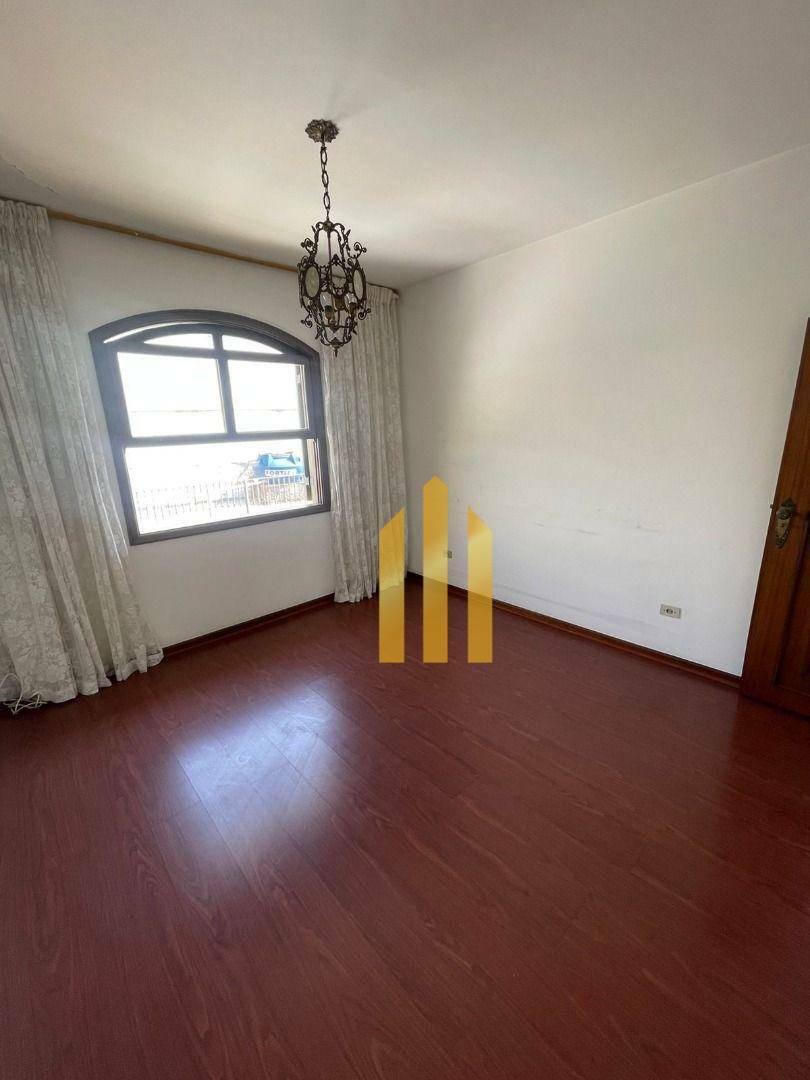 Sobrado à venda e aluguel com 4 quartos, 300m² - Foto 28