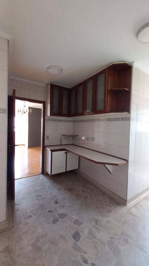 Apartamento à venda com 2 quartos, 65m² - Foto 14