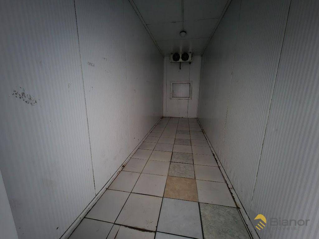 Depósito-Galpão-Armazém para alugar, 550m² - Foto 12