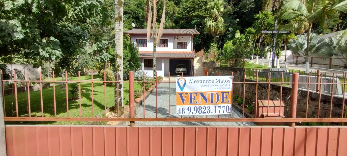 Casa à venda com 3 quartos, 200m² - Foto 37