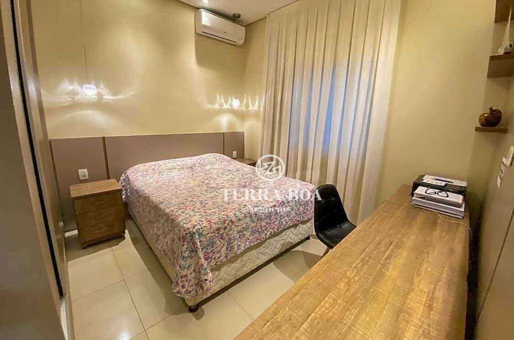 Casa de Condomínio à venda com 3 quartos, 302m² - Foto 5