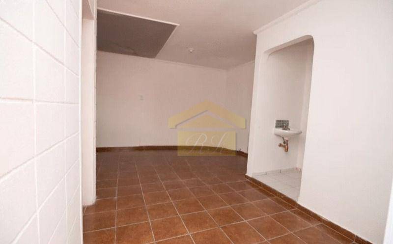 Casa à venda com 3 quartos, 220m² - Foto 27