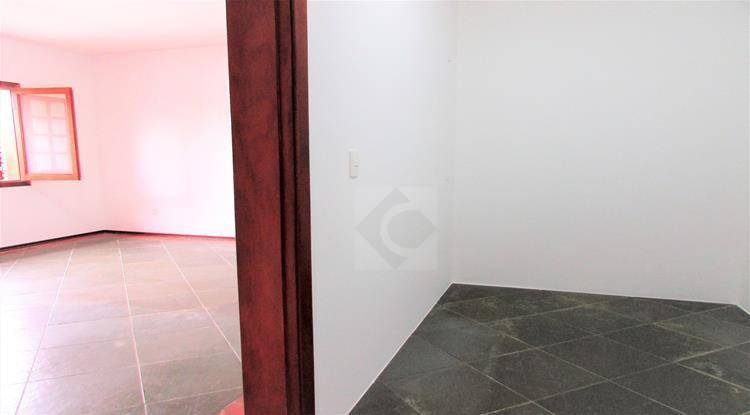 Chácara à venda com 6 quartos, 631m² - Foto 29