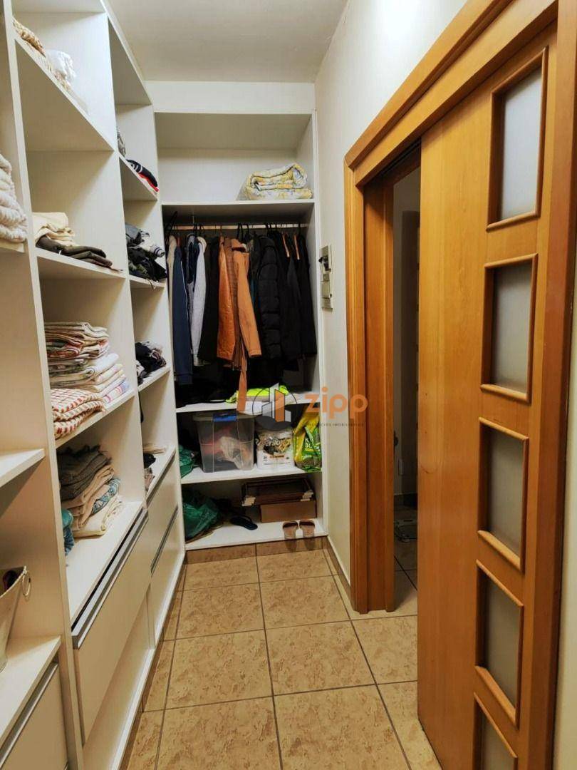 Sobrado à venda com 3 quartos, 340m² - Foto 8