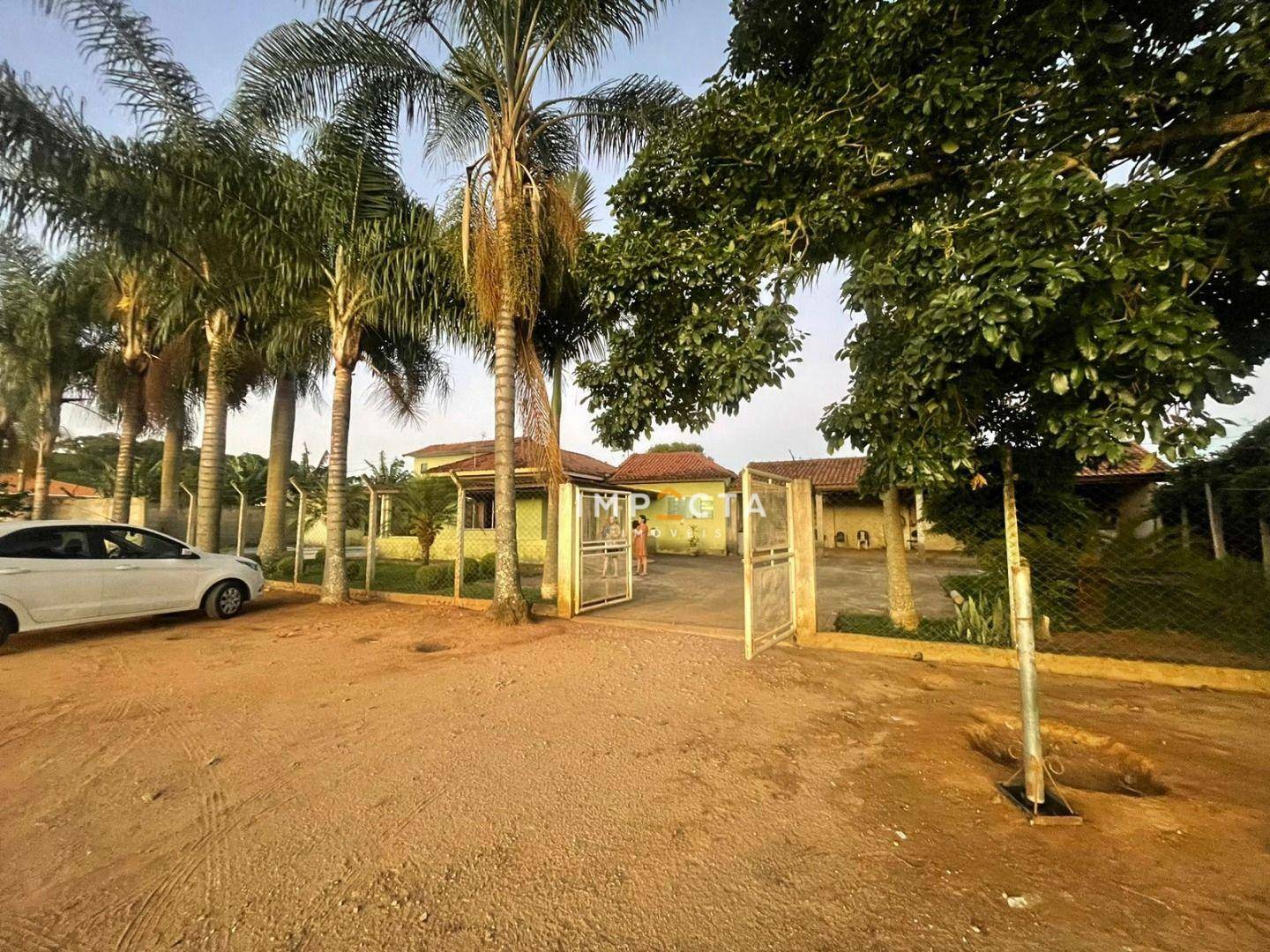 Chácara à venda com 3 quartos, 2200M2 - Foto 2