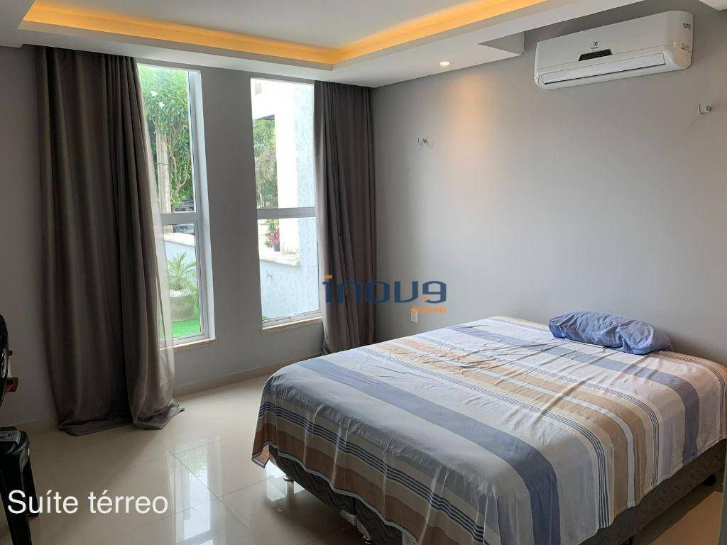 Casa de Condomínio à venda com 4 quartos, 208m² - Foto 12