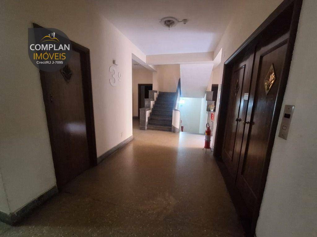 Apartamento à venda com 1 quarto, 43m² - Foto 4