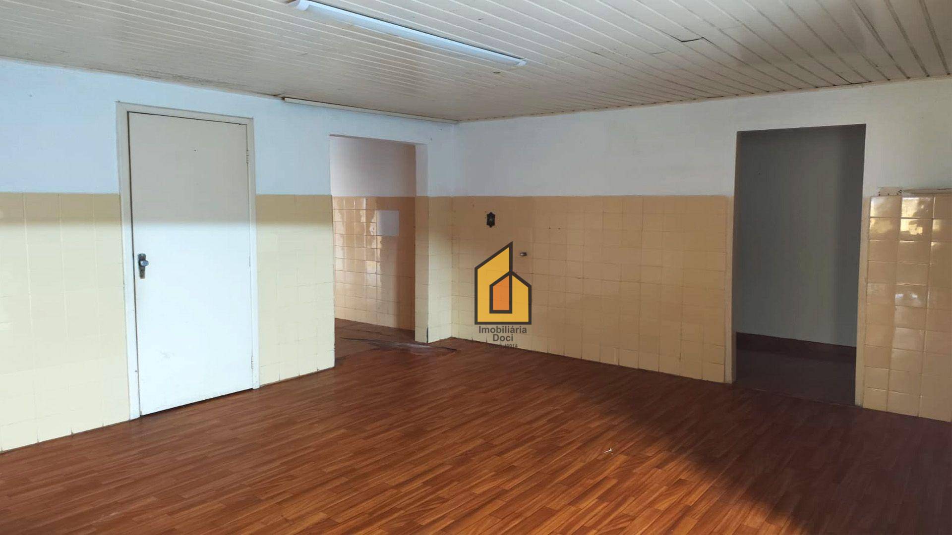 Casa à venda com 3 quartos, 220m² - Foto 9