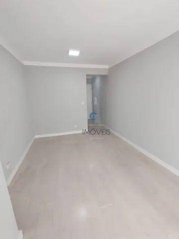 Apartamento à venda com 3 quartos, 70m² - Foto 2