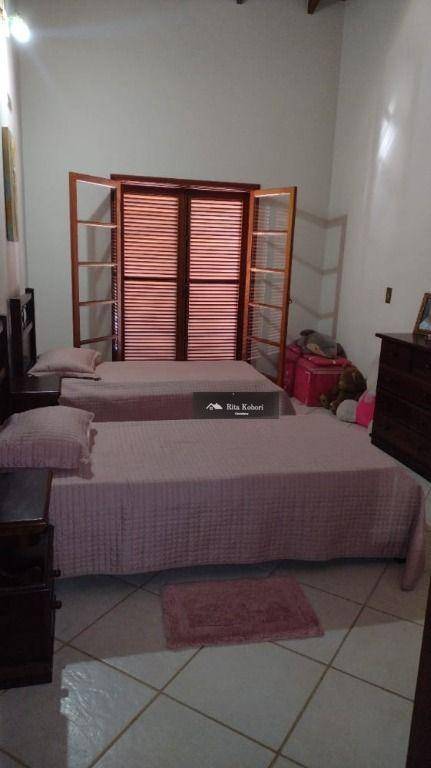 Casa de Condomínio à venda com 5 quartos, 340m² - Foto 23