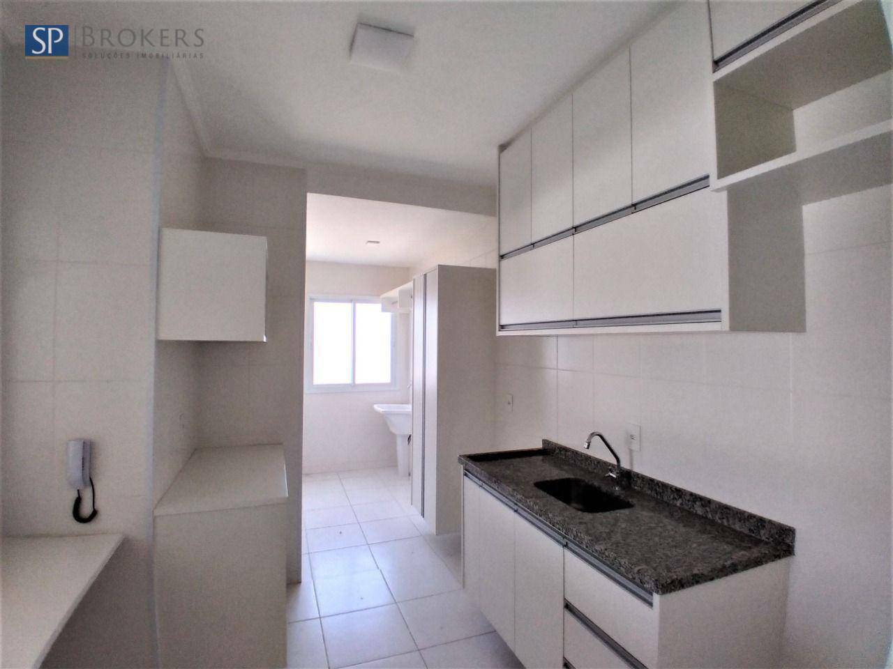 Apartamento para alugar com 2 quartos, 68m² - Foto 5