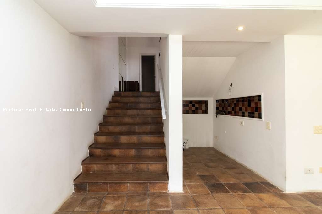 Casa de Condomínio à venda com 3 quartos, 2065m² - Foto 6