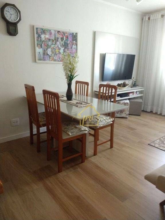 Apartamento à venda com 3 quartos, 75m² - Foto 2