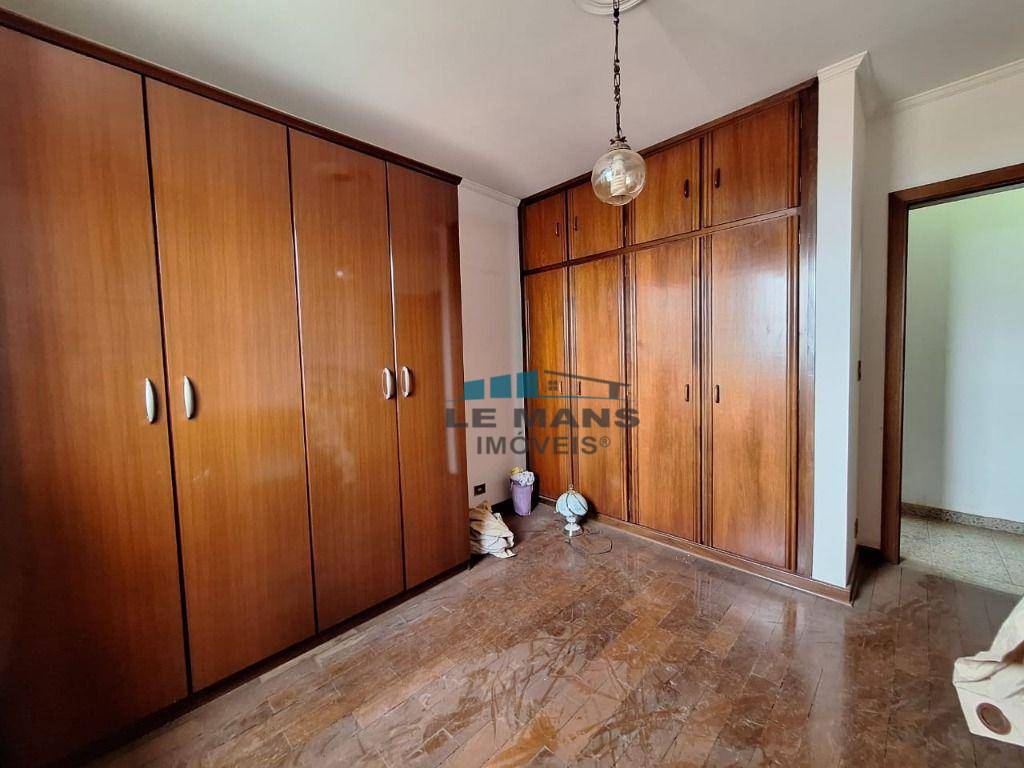 Apartamento à venda com 2 quartos, 68m² - Foto 9