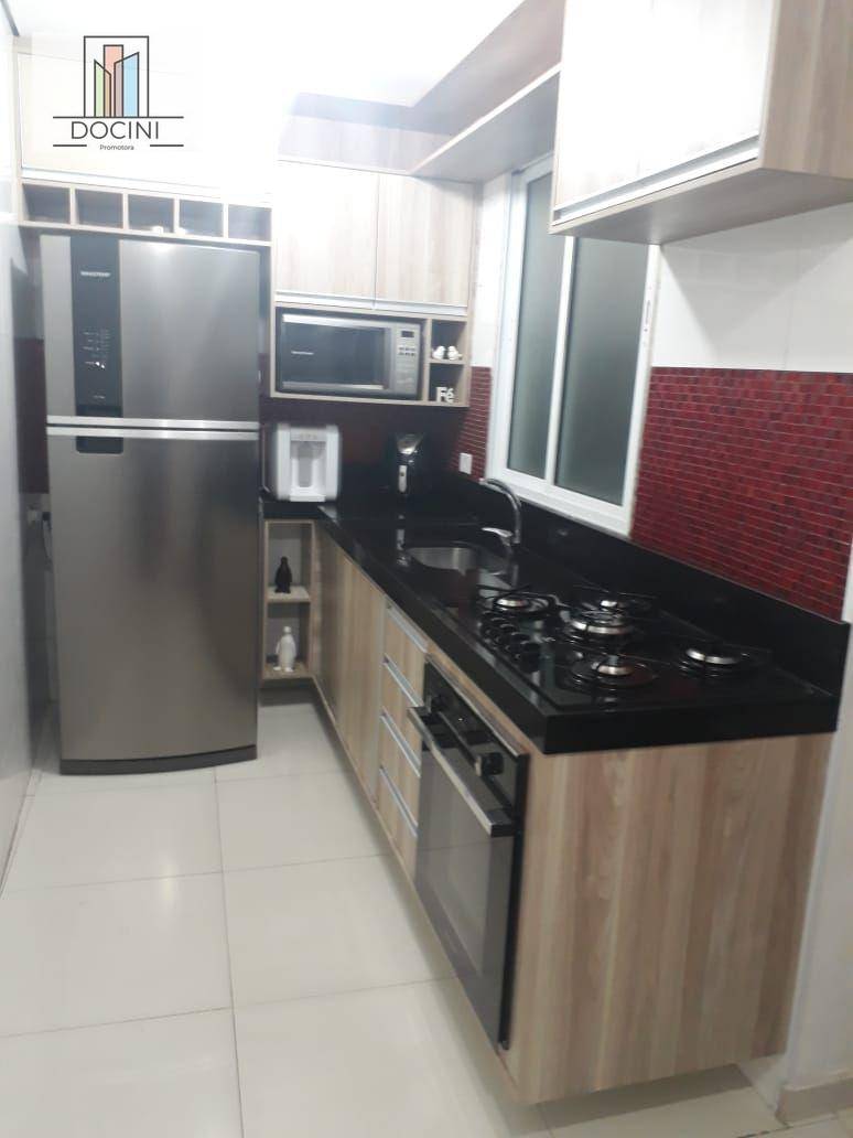 Sobrado à venda com 2 quartos, 110M2 - Foto 11