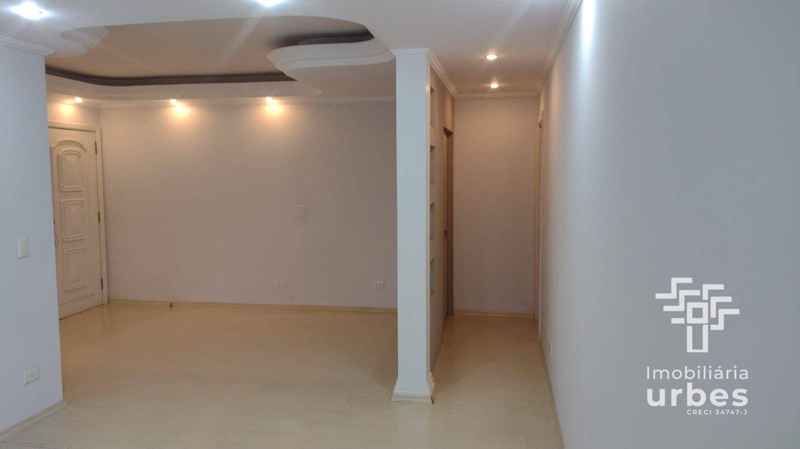 Apartamento à venda com 3 quartos, 156m² - Foto 1