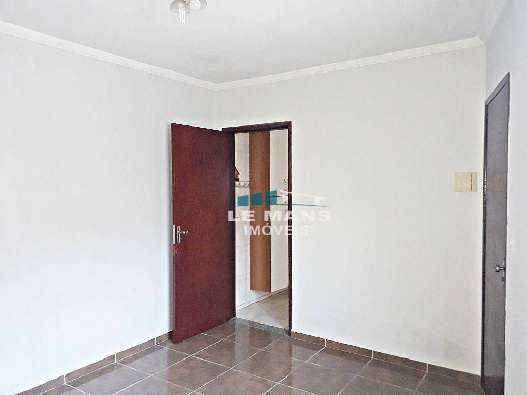 Casa à venda com 4 quartos, 208m² - Foto 58