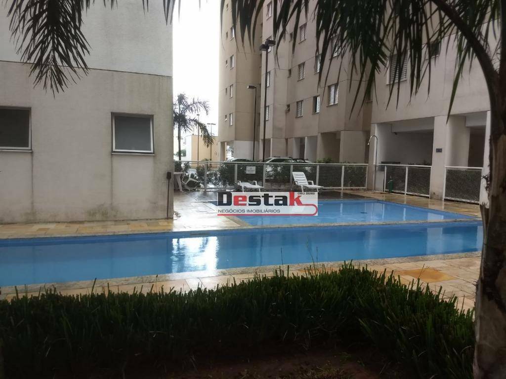 Apartamento à venda com 2 quartos, 53m² - Foto 12