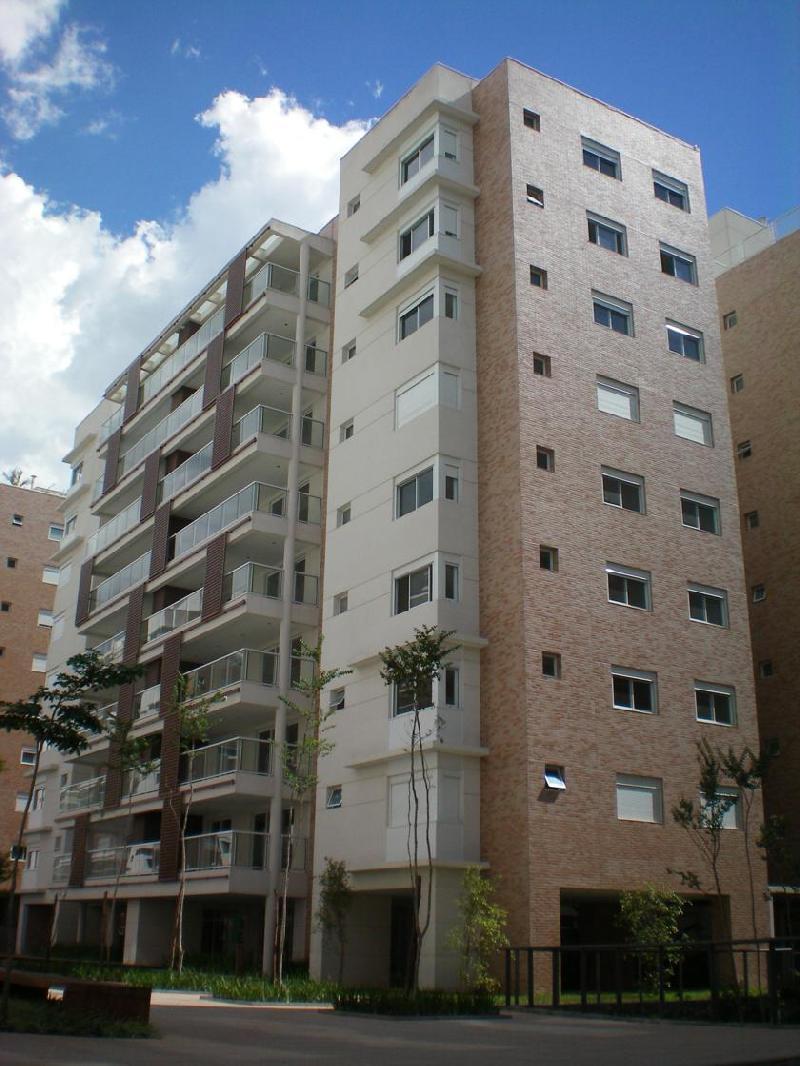 Apartamento à venda com 3 quartos, 243m² - Foto 1