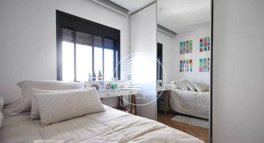 Apartamento à venda com 3 quartos, 157m² - Foto 7