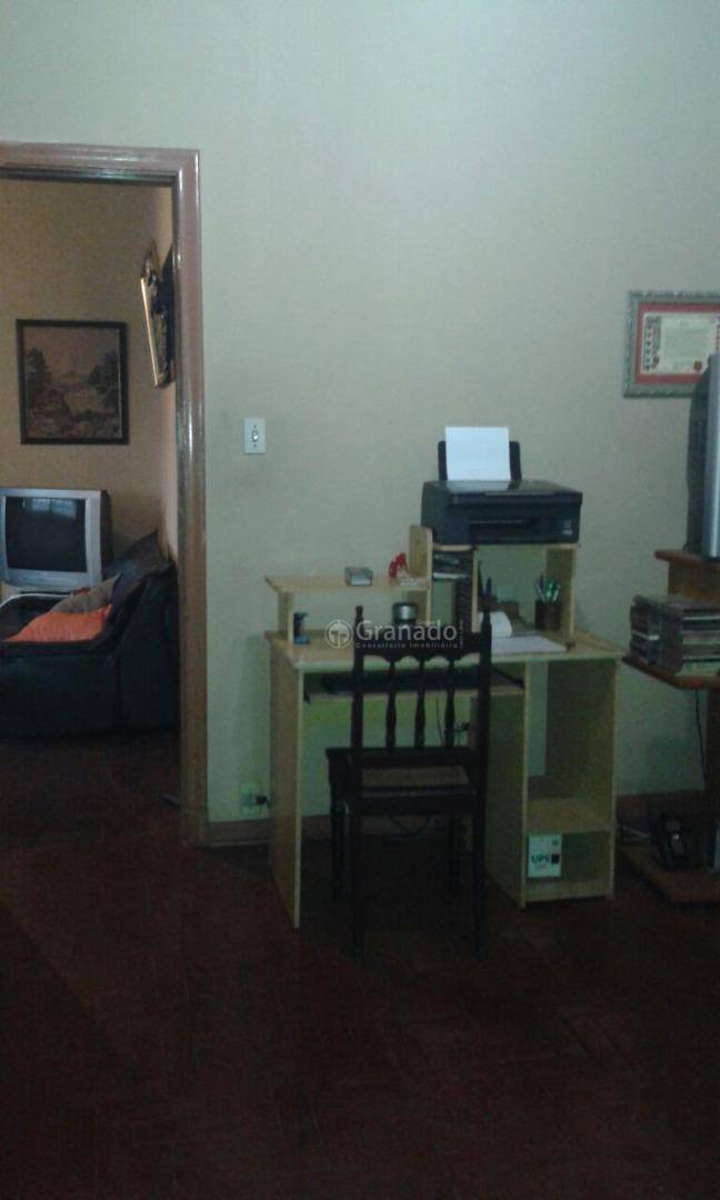 Sobrado à venda com 2 quartos, 168m² - Foto 13