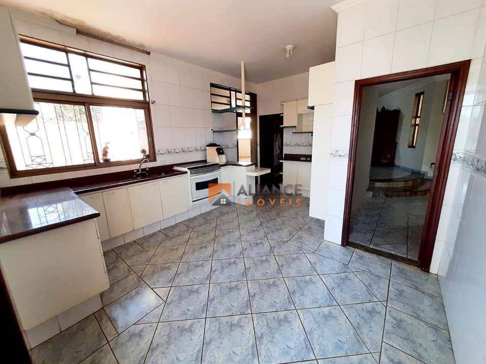 Chácara à venda com 4 quartos, 1528M2 - Foto 16