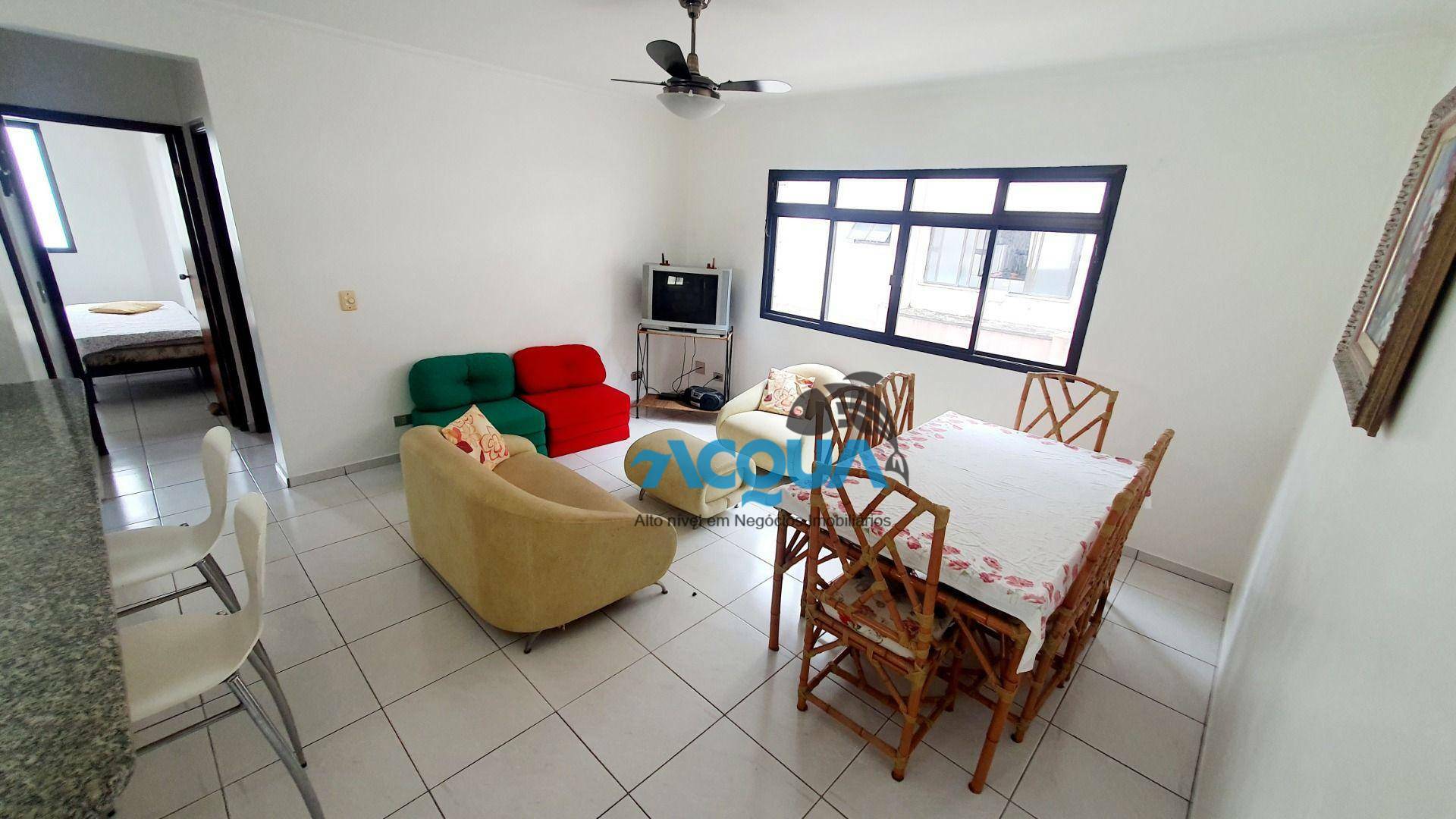 Apartamento à venda com 2 quartos, 80m² - Foto 1