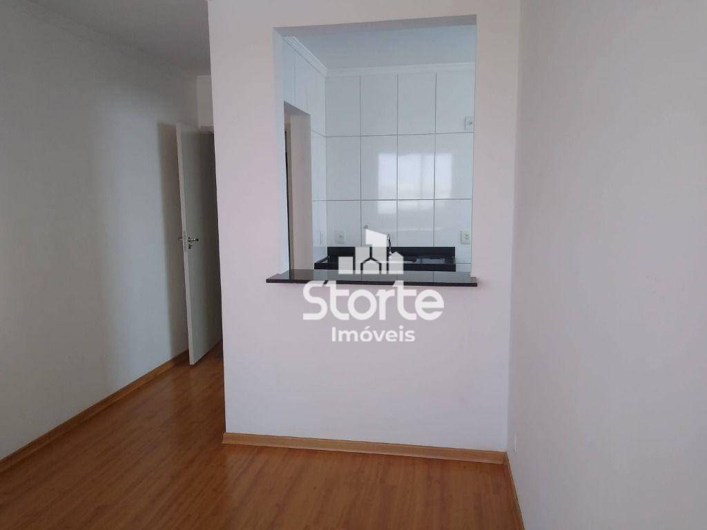 Apartamento à venda com 2 quartos, 50m² - Foto 2