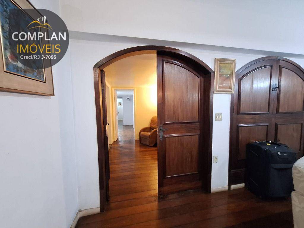 Apartamento à venda com 2 quartos, 150m² - Foto 34