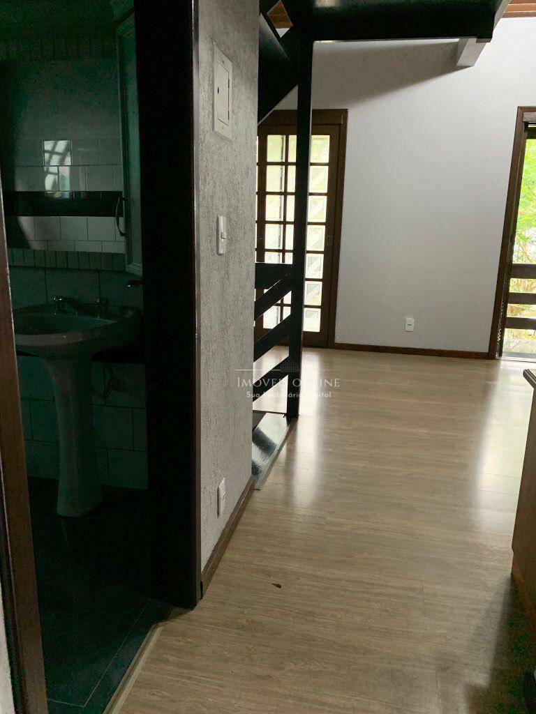 Casa à venda com 3 quartos, 164m² - Foto 12