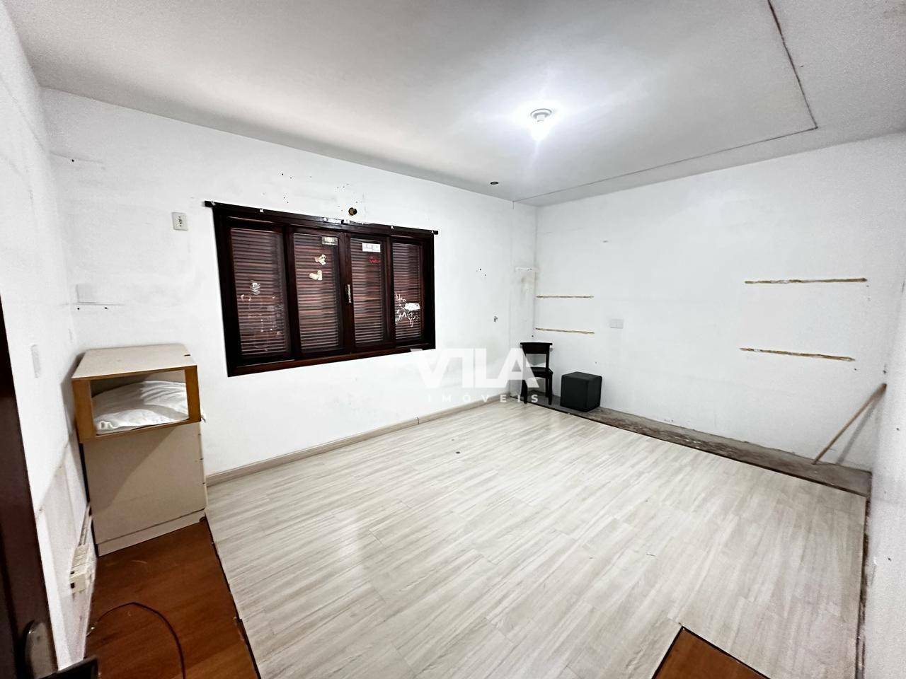 Casa para alugar com 3 quartos, 316m² - Foto 28