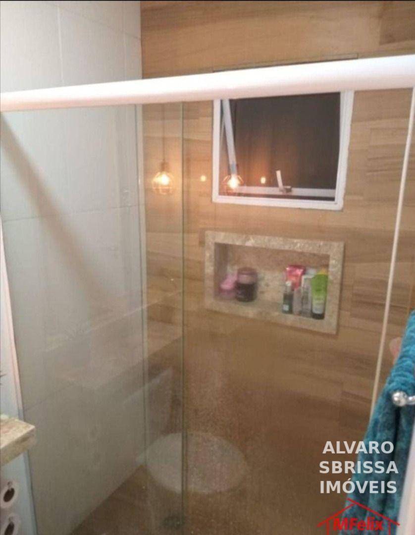 Casa à venda com 3 quartos, 100m² - Foto 17